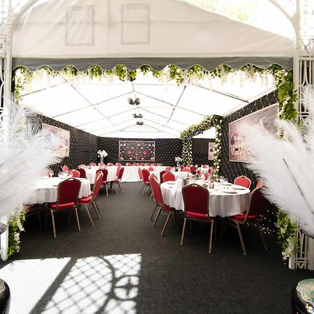 Stone Court House Hotel เมดสโตน ภายนอก รูปภาพ