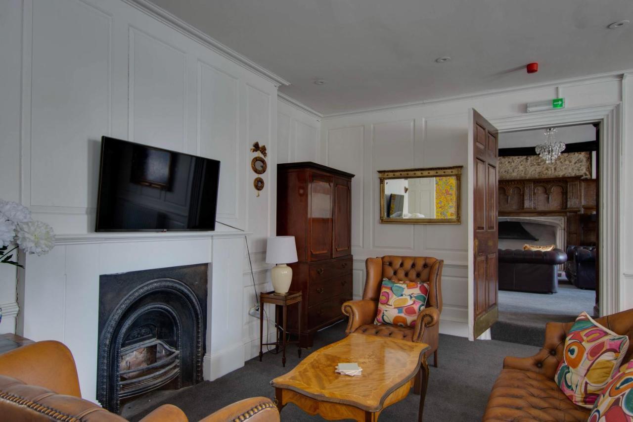 Stone Court House Hotel เมดสโตน ภายนอก รูปภาพ