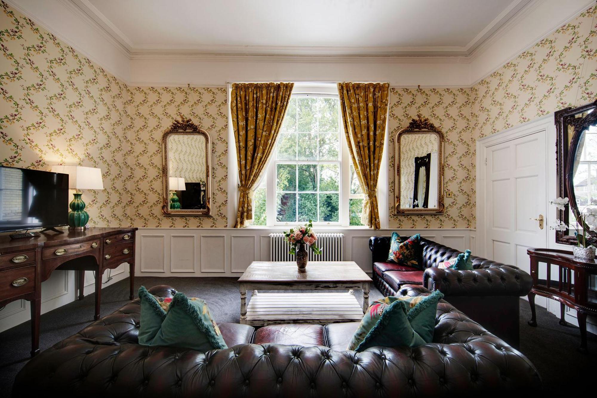 Stone Court House Hotel เมดสโตน ภายนอก รูปภาพ